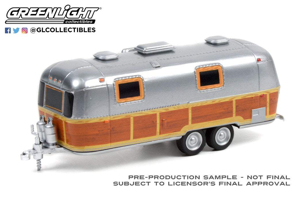 Greenlight 1:64 HItched Homes Series 11