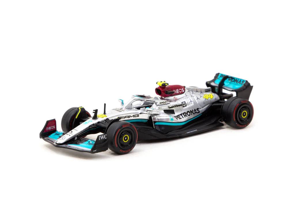 Tarmac Works 1:64 Mercedes-AMG F1 W13 E Performance Sao Paulo Grand Prix 2022 Lewis Hamilton
