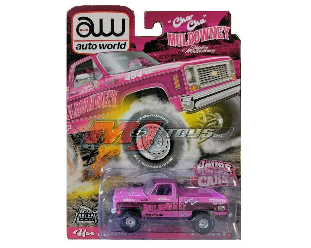 Auto World 1:64 Diecast Super Convention Exclusive 1983 Chevy Silverado Shirley Muldowney Las Vegas 4x4 Limited Edition