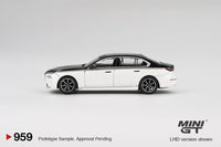 Thumbnail for (PRE-ORDER) Mini GT 1:64 BMW i7 xDrive60 Alpine White / Black Sapphire MGT00959-R