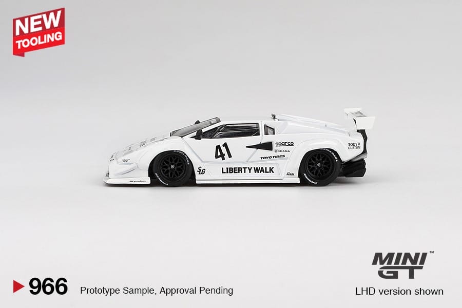 (PRE-ORDER) Mini GT 1:64 Lamborghini Countach LB-WORKS White 2024 Tokyo Auto Salon MGT00966-L