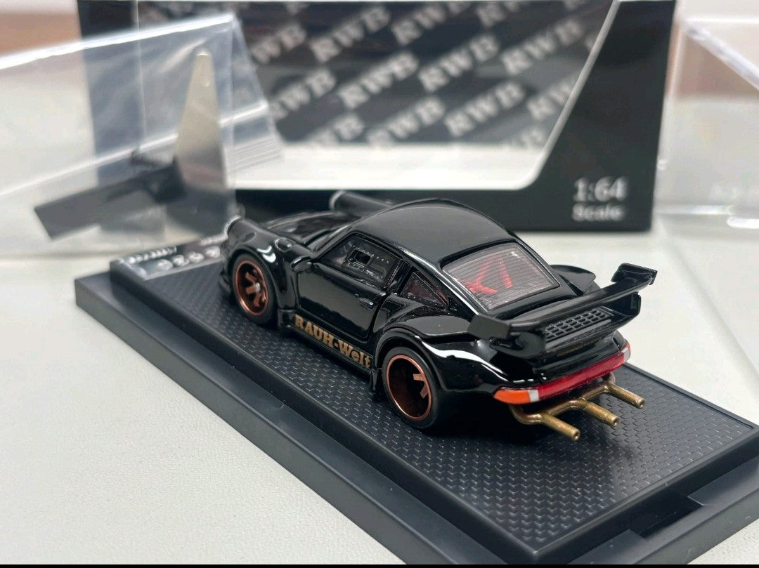 FG 1:64 Porsche RWB 930 Fully Open Black