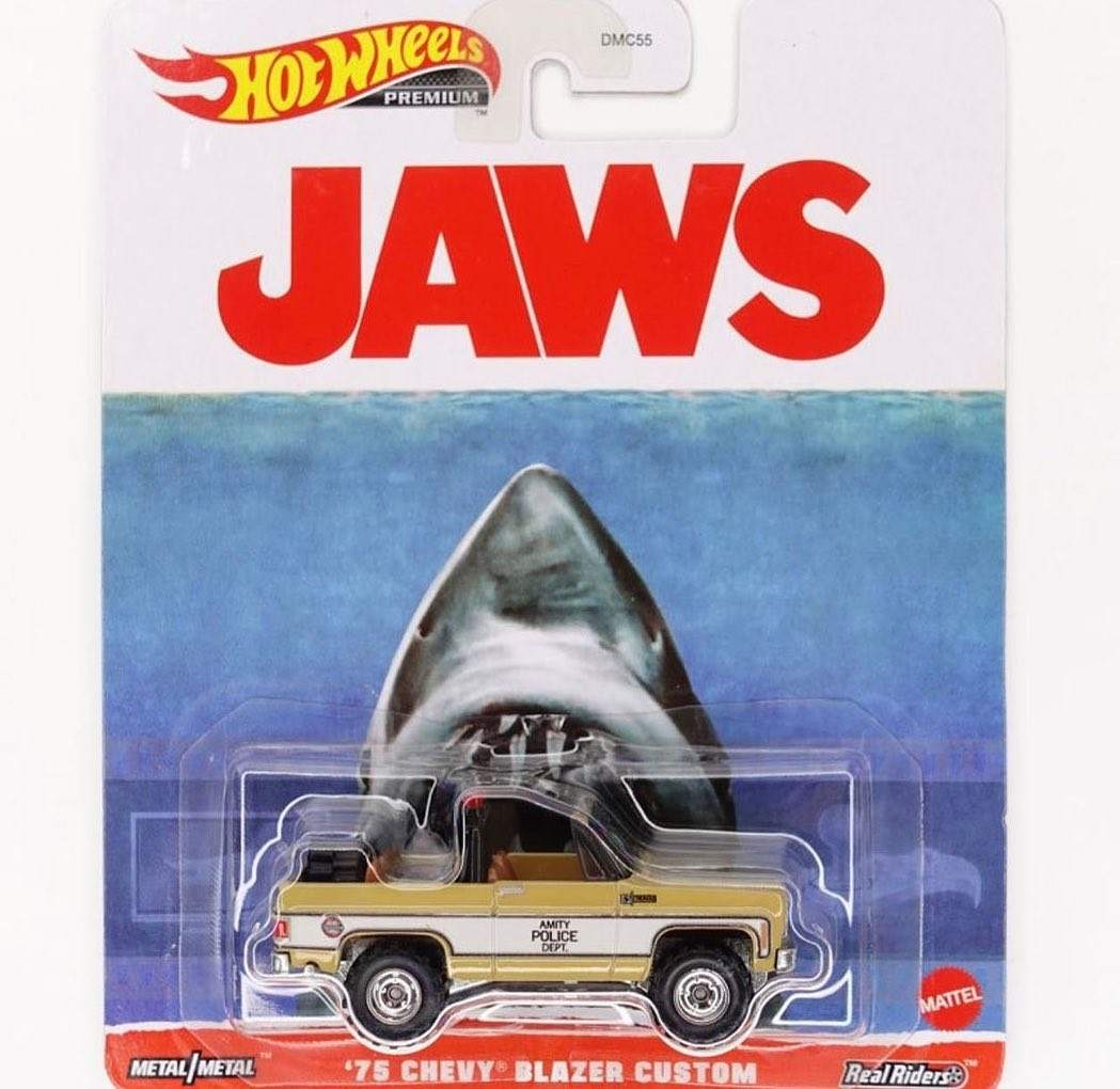 Hot Wheels Premium 1:64 Retro Entertainment 75 Chevy Blazer Custom JAWS