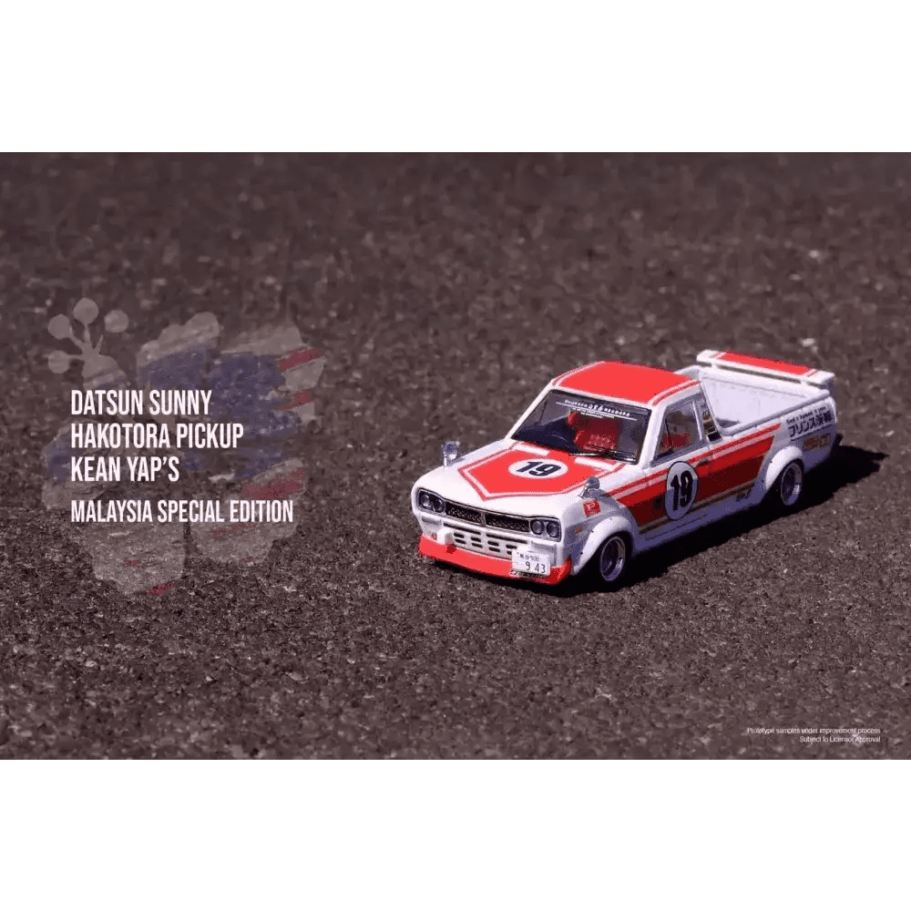 INNO64 1:64 Datsun Sunny Hakotora Pickup Malaysia Special Edition