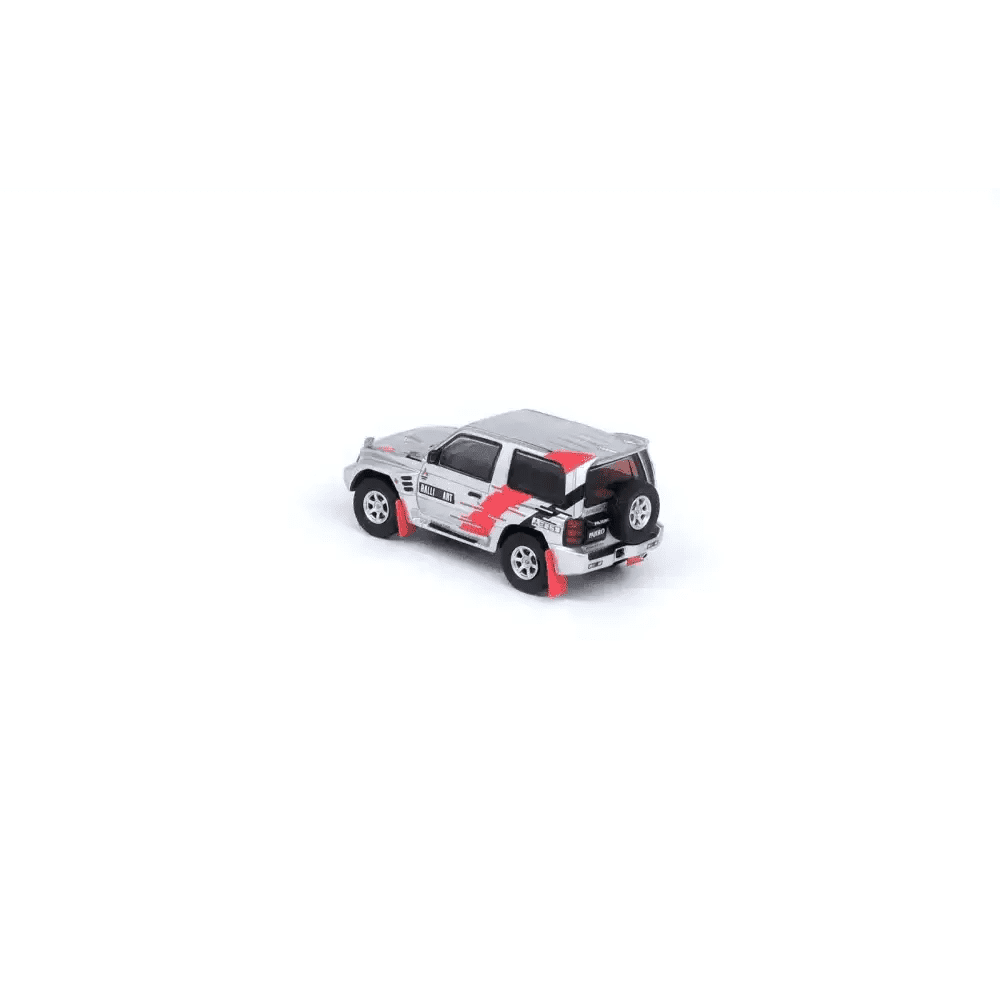 INNO64 1:64 Mitsubishi Pajero Evolution "RALLIART" Silver