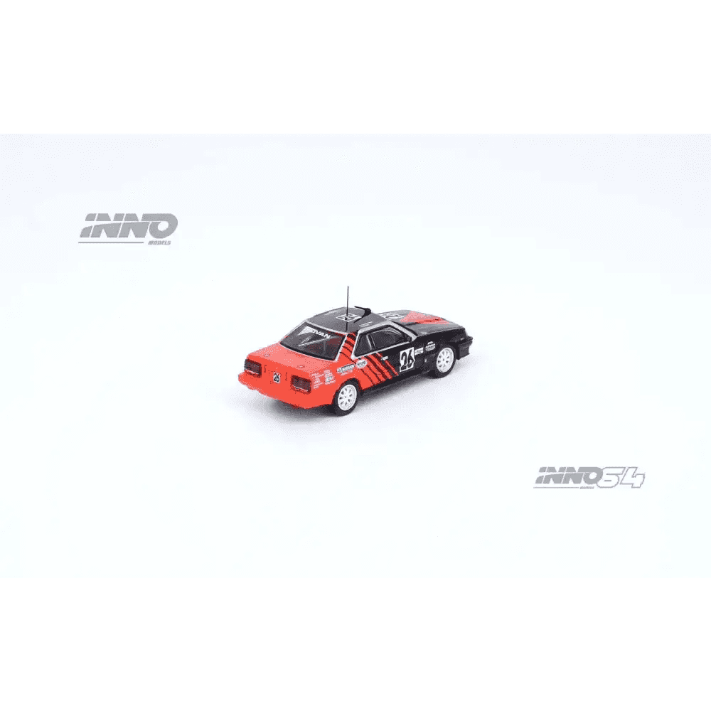 INNO64 1:64 Nissan Skyline 2000 Turbo RS-X DR30 Advan