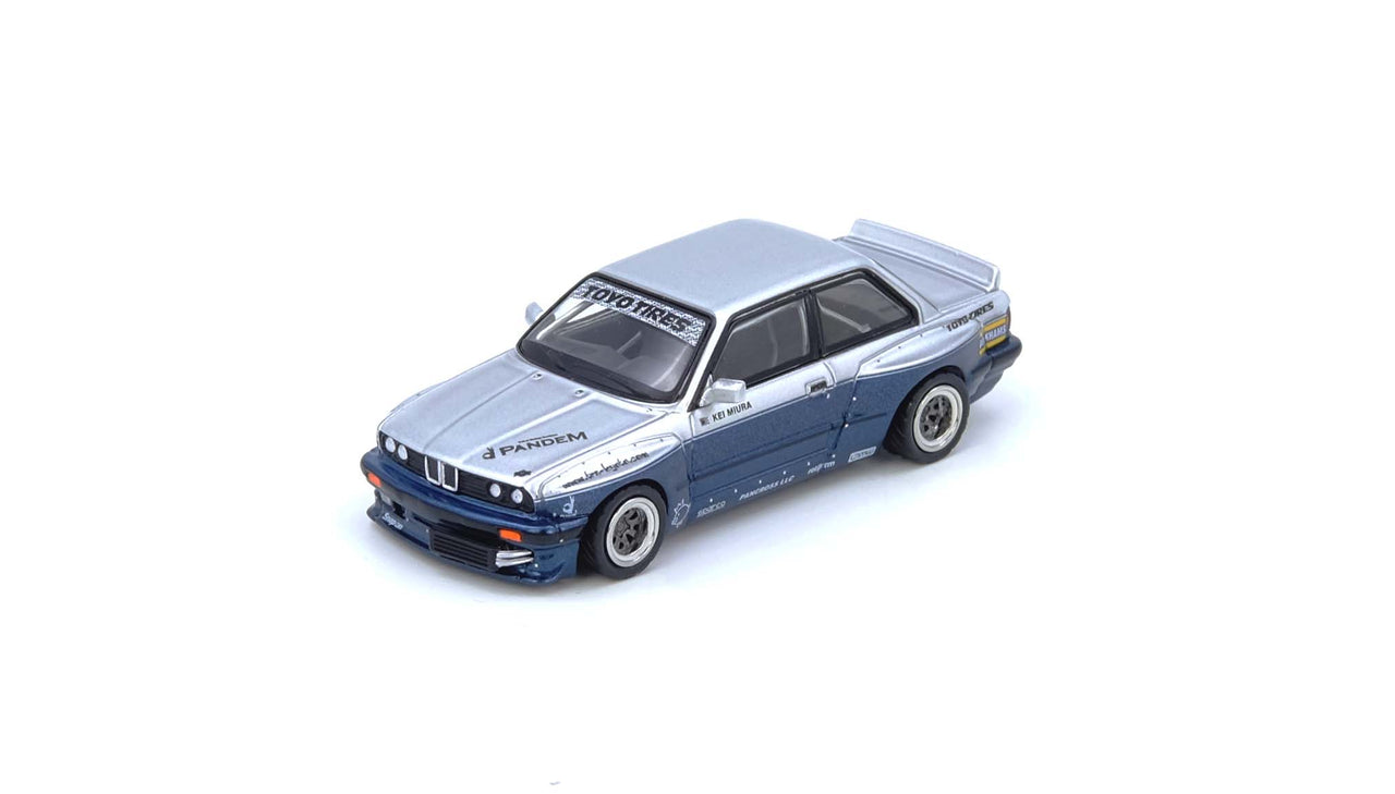 INNO64 1:64 PANDEM E30 M3 Silver/Blue