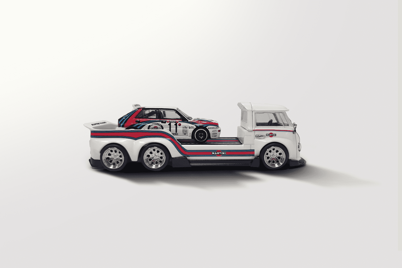 Liberty64 1:64 RWB Volkswagen T1 Trailer Martini