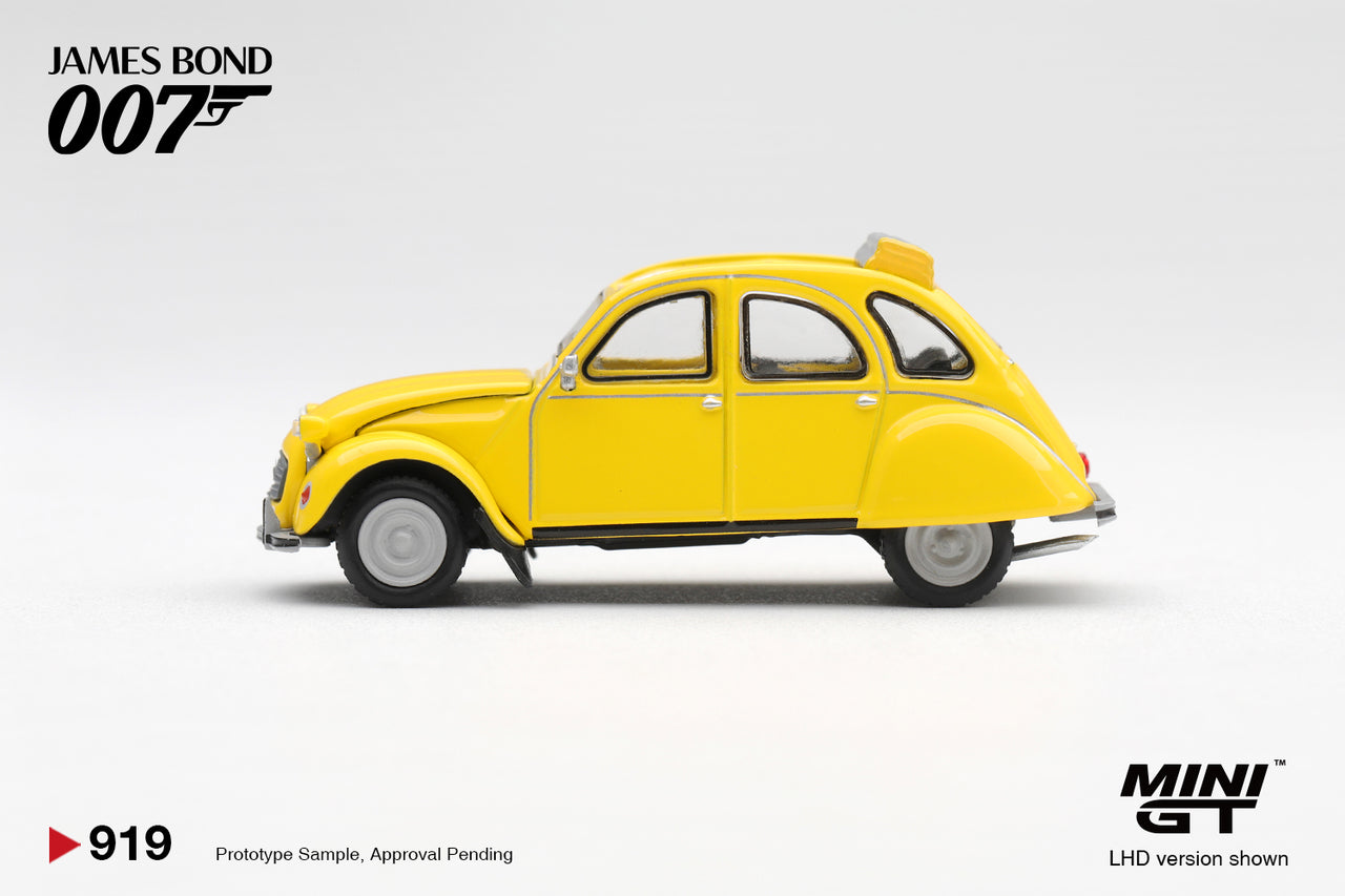 (PRE-ORDER) MINI GT 1:64 Citroën 2CV "For Your Eyes Only" MGT00919