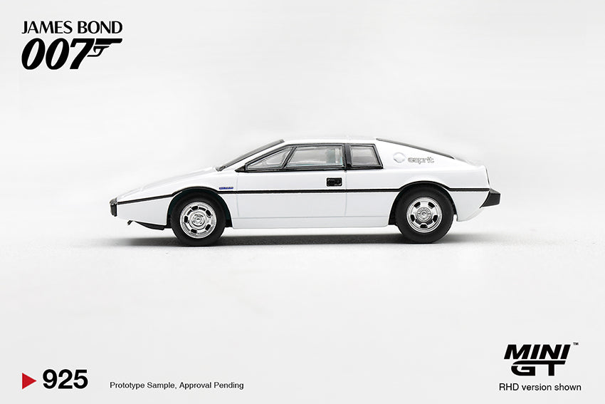 (PRE-ORDER) MINI GT 1:64 Lotus Esprit S1 “The Spy Who Loved Me MGT00925-007E