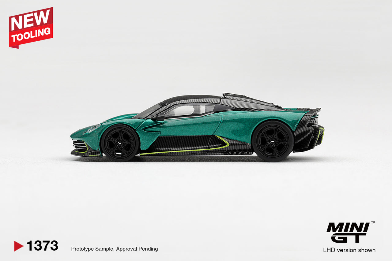 (PRE-ORDER) MINI GT 1:64 Aston Martin Valhalla Podium Green MGT01373-R