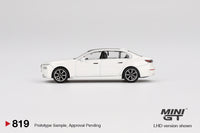 Thumbnail for MINI GT 1:64 BMW i7 eDrive50 Mineral White MGT00819-R