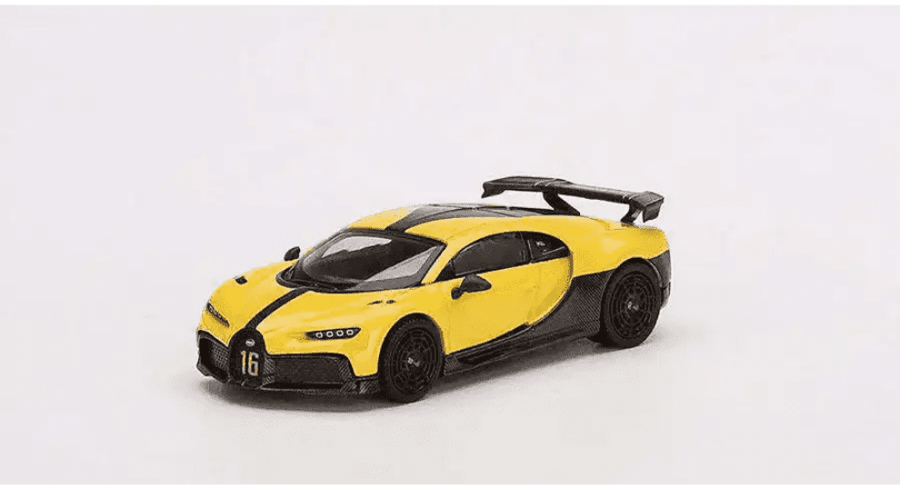 MINI GT 1:64 Bugatti Chiron Sport Yellow MGT00428-L