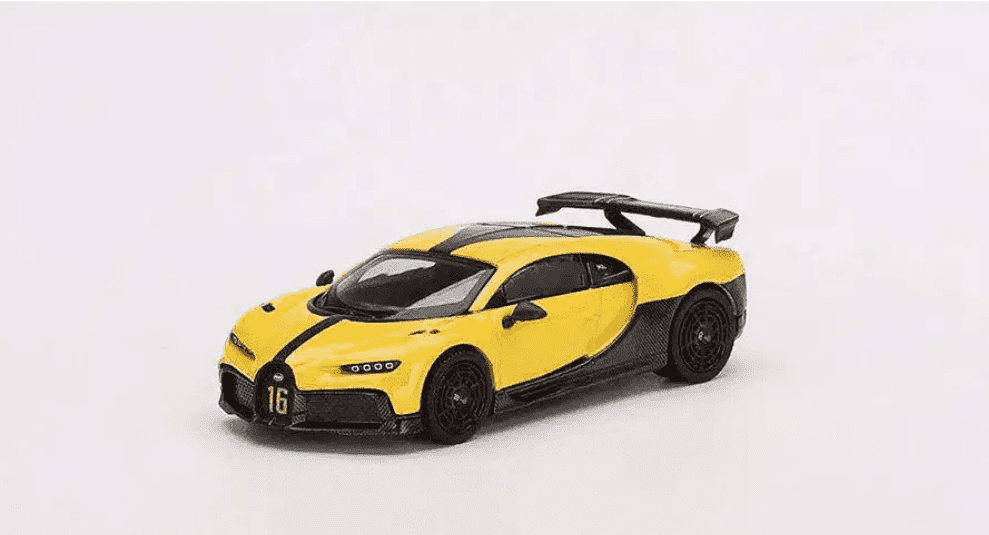 MINI GT 1:64 Bugatti Chiron Sport Yellow MGT00428-L