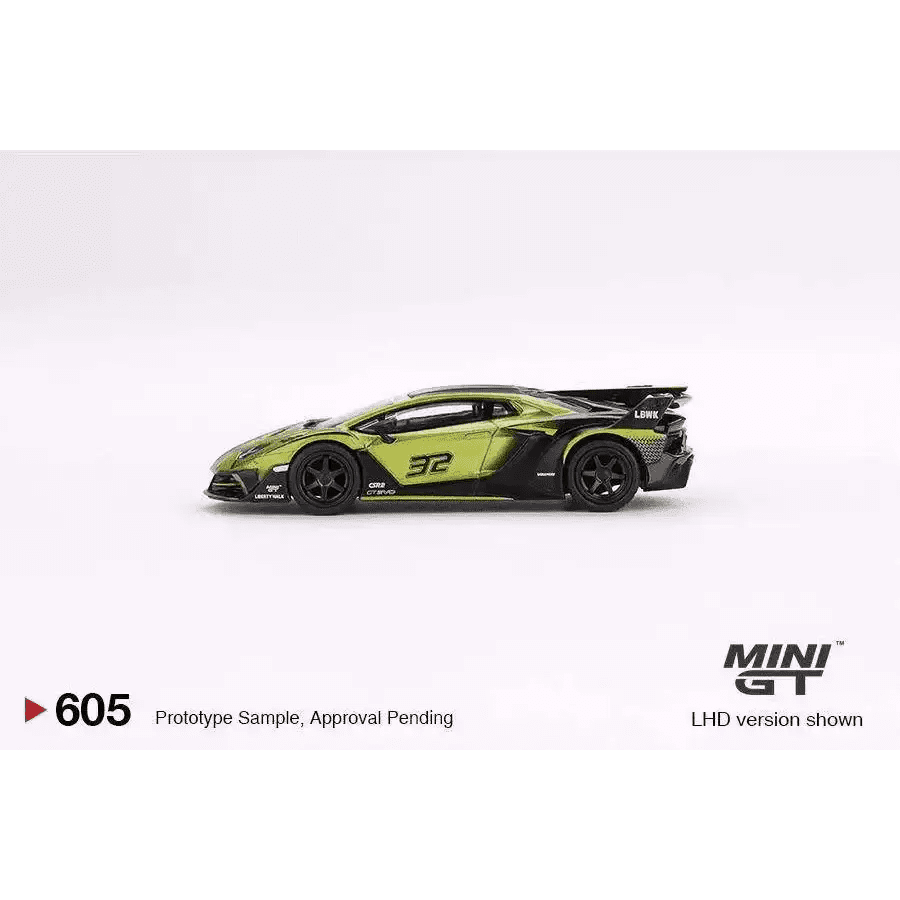 MINI GT 1:64 Lamborghini LB-Silhouette Works Aventador GT EVO Lime MGT00605-R