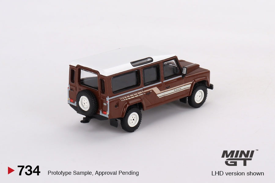 MINI GT 1:64 Land Rover Defender 110 1985 County Station Wagon Russet Brown MGT00734-L