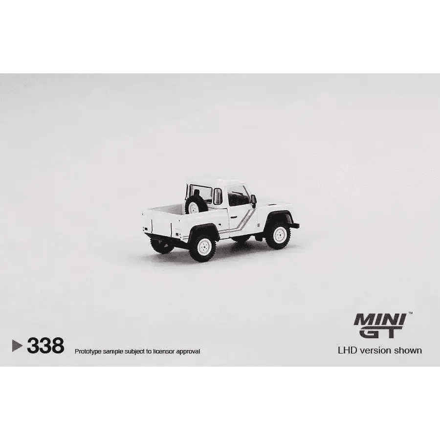 MINI GT 1:64 Land Rover Defender 110 Pickup