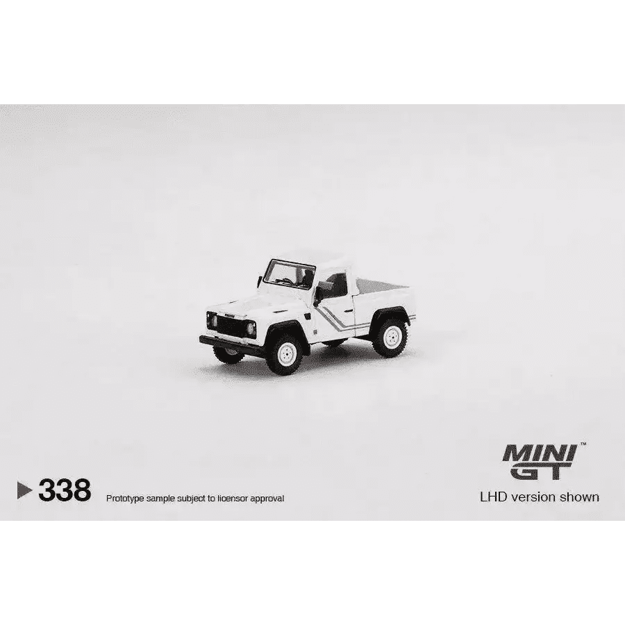 MINI GT 1:64 Land Rover Defender 110 Pickup