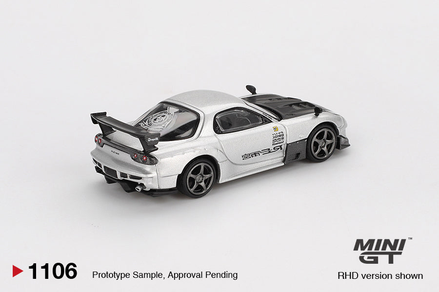 MINI GT 1:64 Mazda RX-7 RE-Amemiya Silver Metallic MGT01106-R