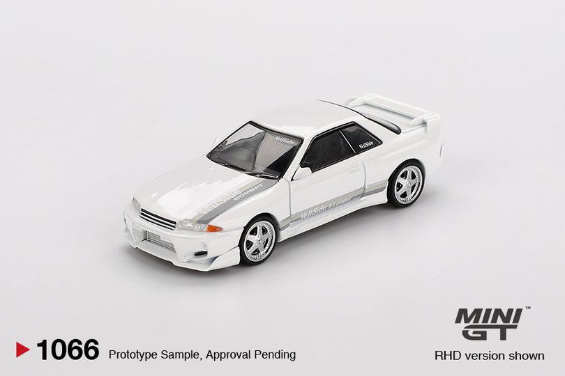 MINI-GT-1-64-Nissan-Skyline-GT