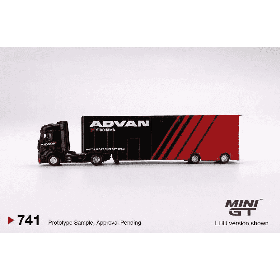 Mini GT 1:64 Mercedes-Benz Actros w/ Racing Transporter "ADVAN" MGT00741-R