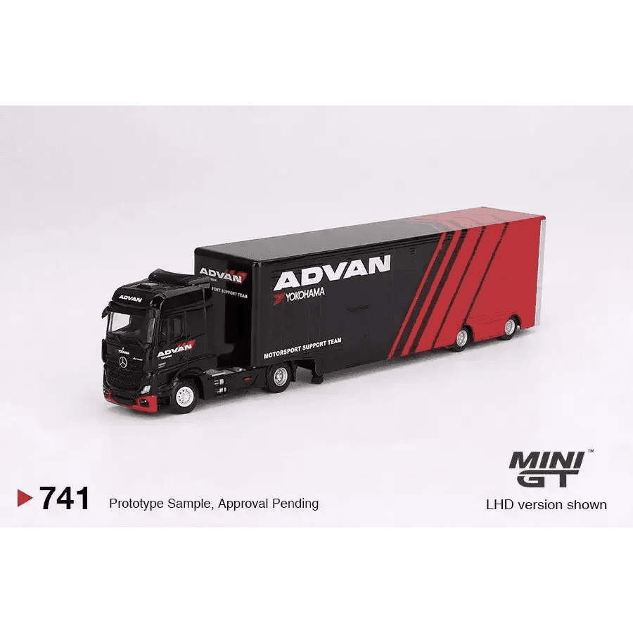 Mini GT 1:64 Mercedes-Benz Actros w/ Racing Transporter "ADVAN" MGT00741-R