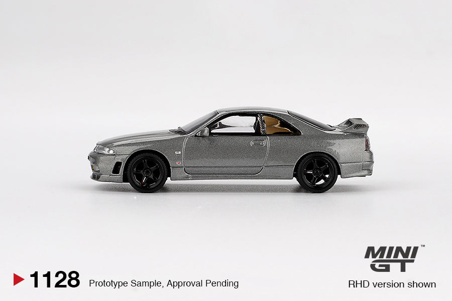 Mini GT 1:64 NISSAN Skyline GT-R Dark Metal Gray NISMO BCNR33 CRS Version MGT01128-R