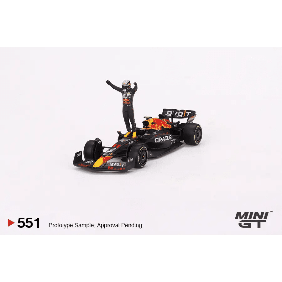 Mini GT 1:64 Oracle Red Bull Racing RB18 #11 Sergio Pérez 2022 Monaco GP Winner MGT00551-L