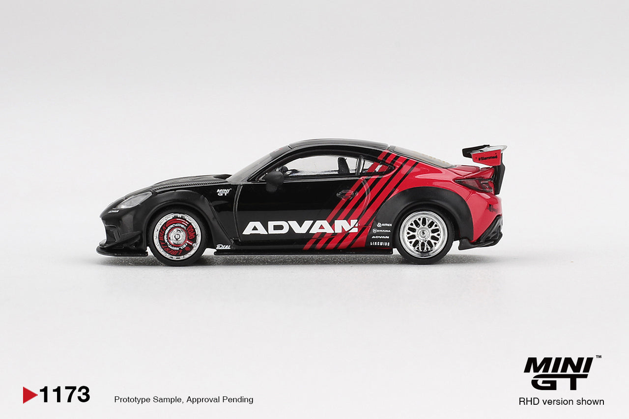 Mini GT 1:64 Toyota GR86 LB★Nation Advan MGT01173-R