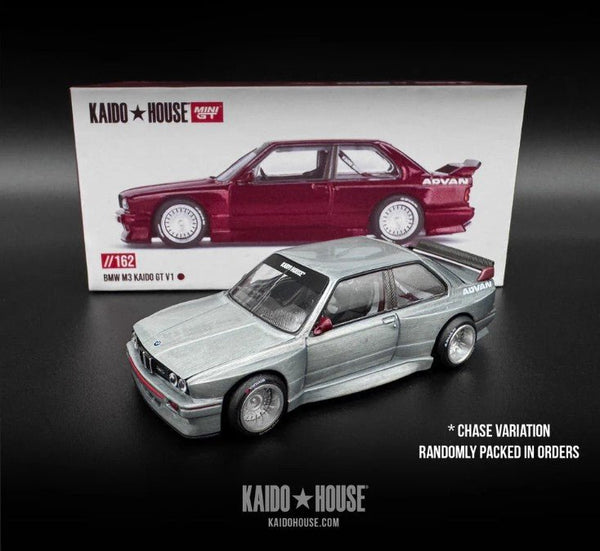 PRE-ORDER) Mini GT x Kaido House 1:64 Chevrolet M3 E30 GT V1