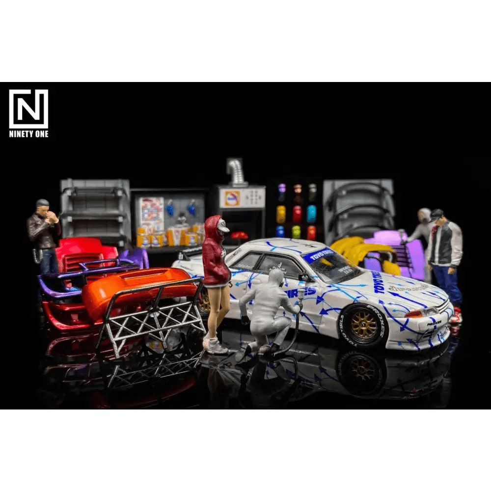 NinetyOne1:64 Spray Paint & Car Parts Set