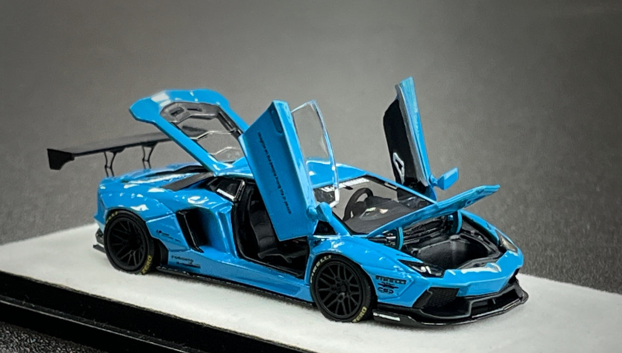 PGM 1:64 Lamborghini LBWK LP700 Blue Luxury w/ Turntable – Little Luca ...