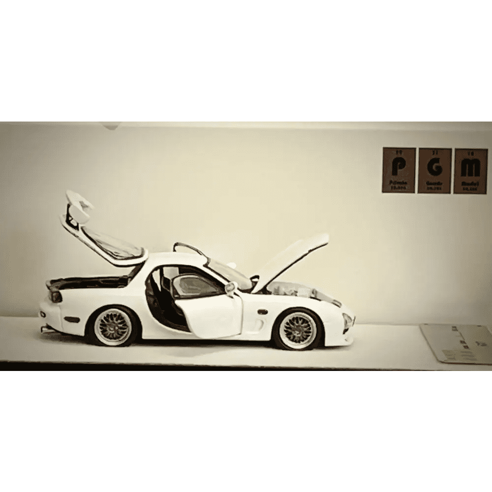 PGM 1:64 Mazda RX-7 FD3S White