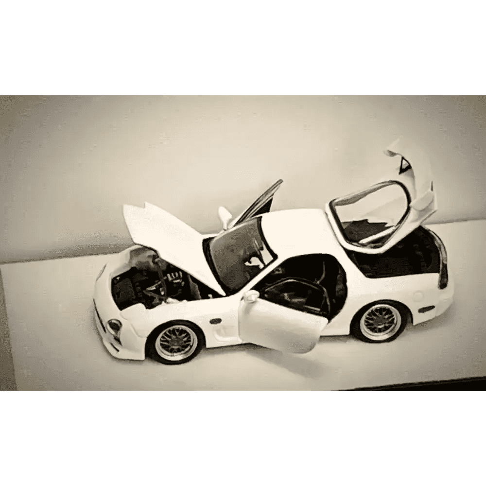 PGM 1:64 Mazda RX-7 FD3S White Luxury w/Turntable