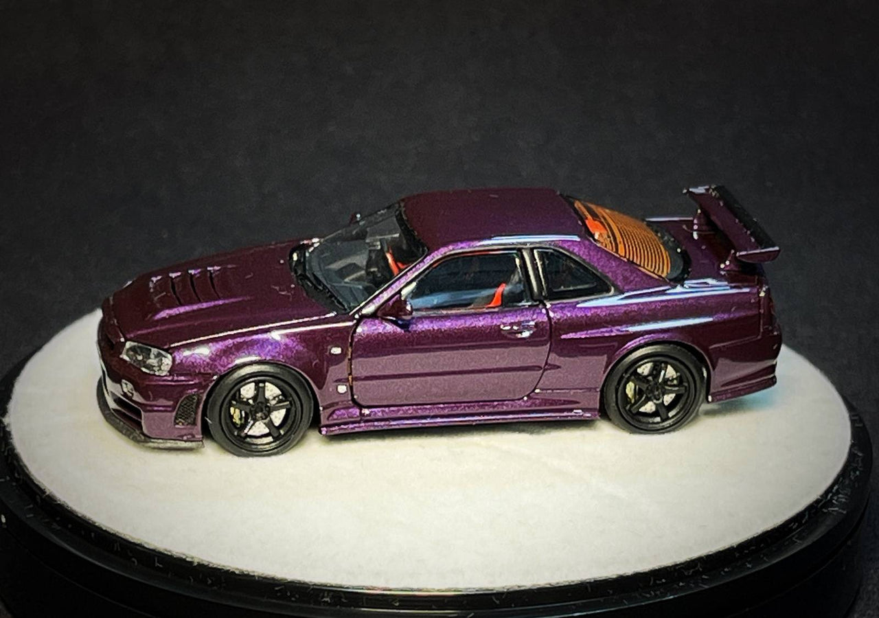 (PRE-ORDER) PGM 1:64 Nissan GT-R (R34) Z-Tune, Midnight Purple with Engine "Luxury w/ Turntable"