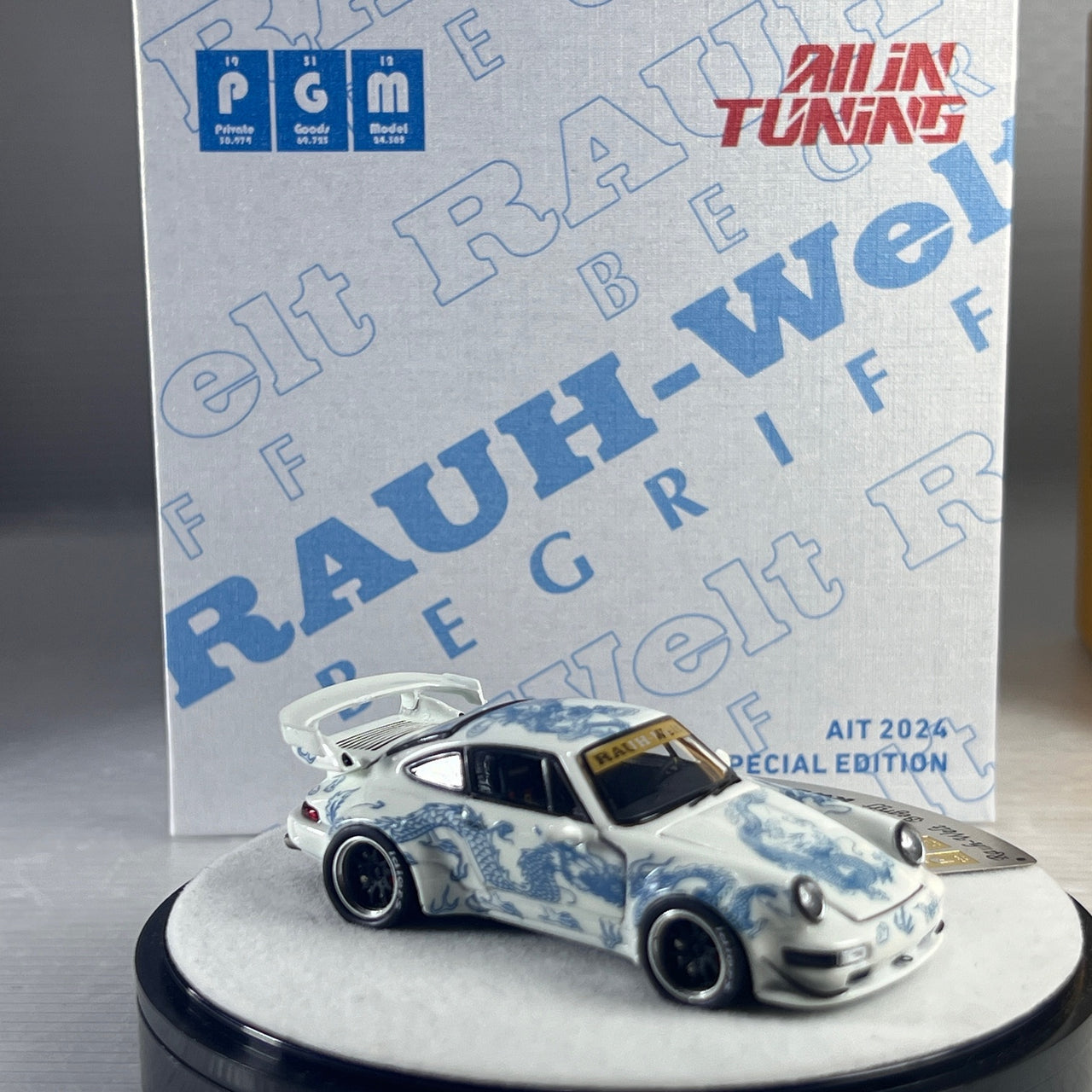 PGM 1:64 Porsche 964 Luminous White 2024 ALL IN TUNING Special Edition