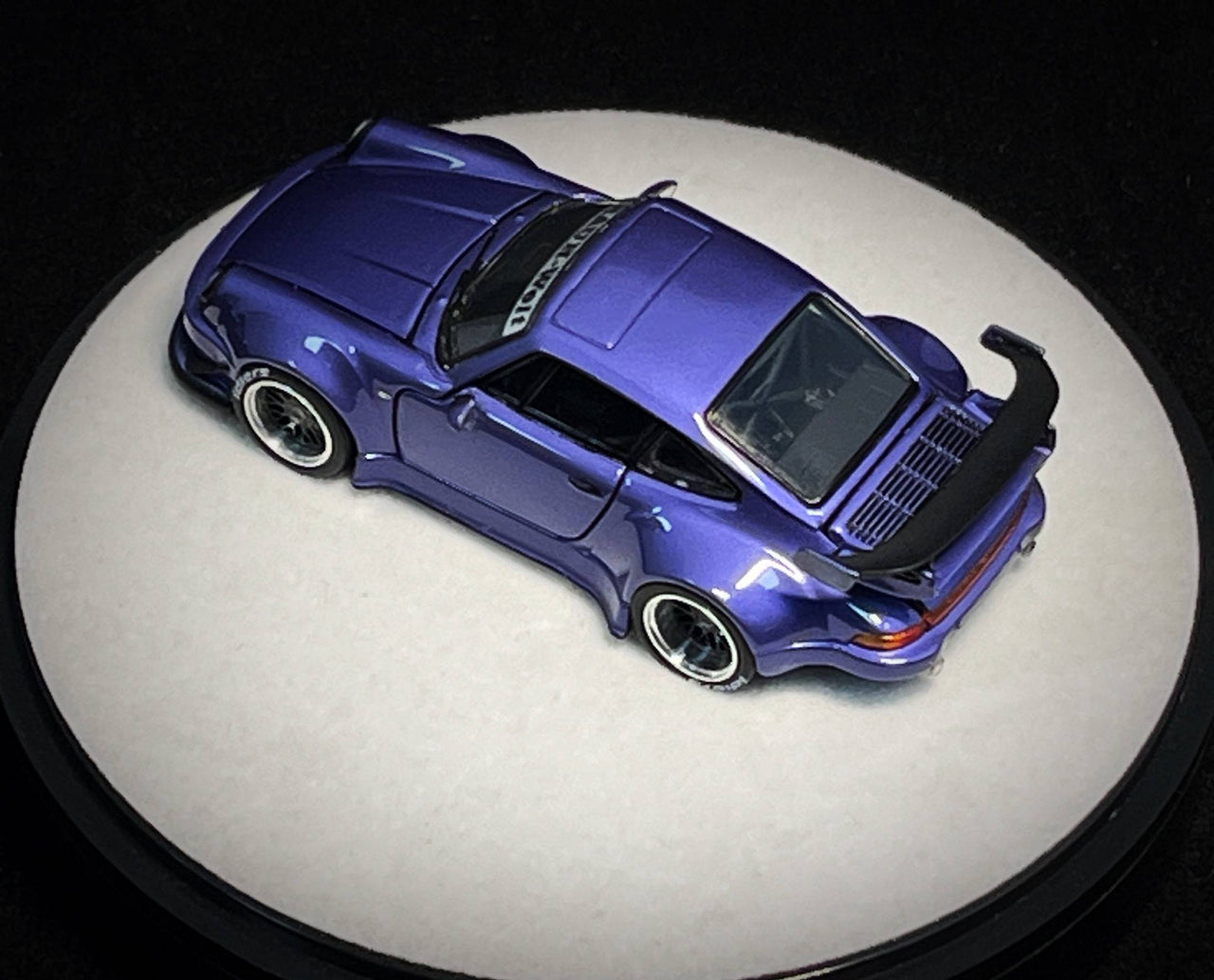 PGM 1:64 Porsche RWB930 Violet Purple Luxury w/ Turntable