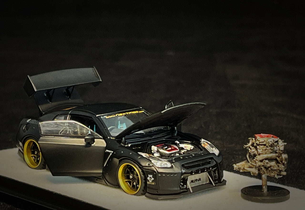 PGM 1:64 Rocket Bunny Nissan GTR R35 Matte Black