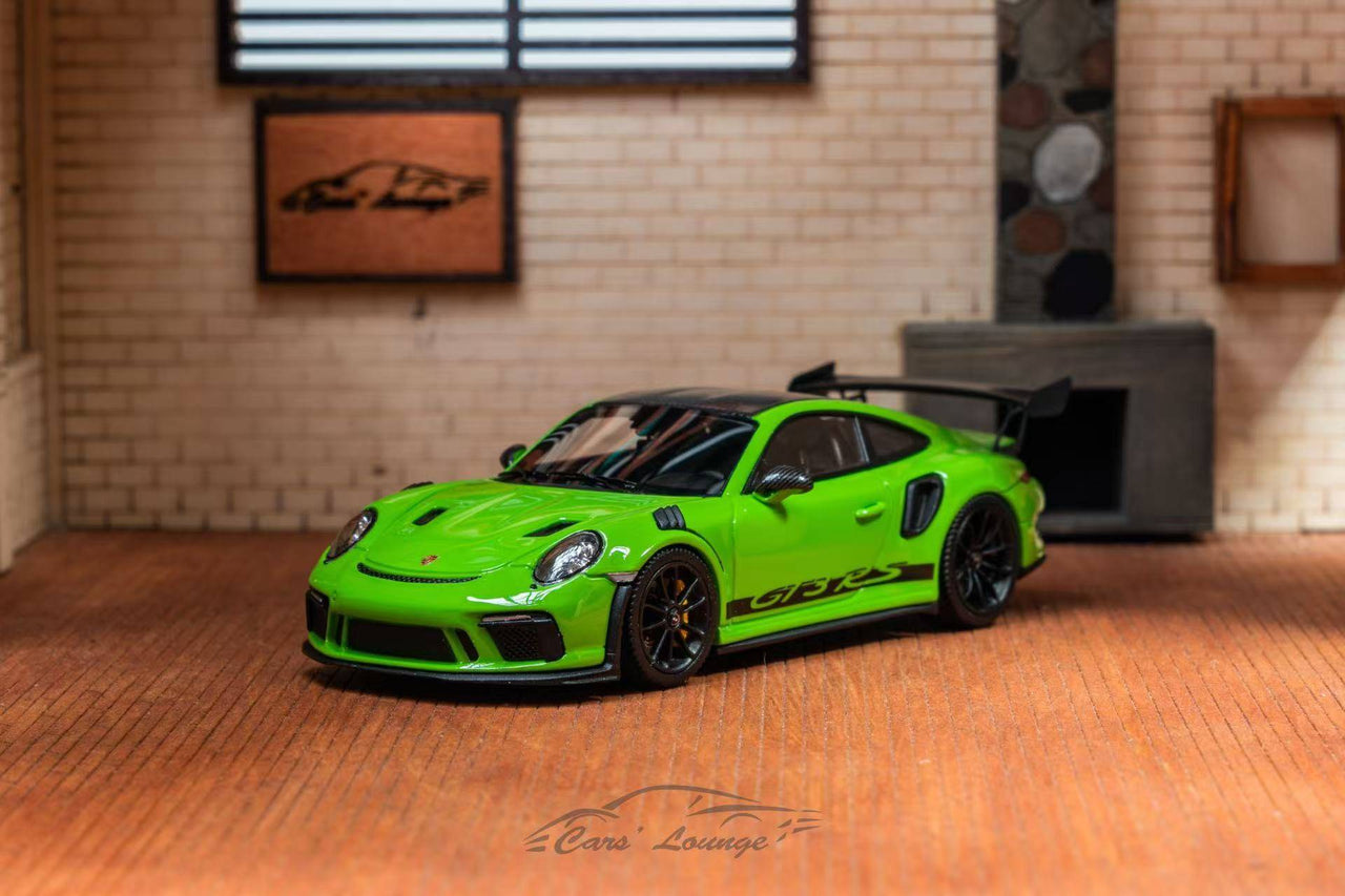 PRE-ORDER Car Lounge 1:64 Porsche 991.2 GT3 RS