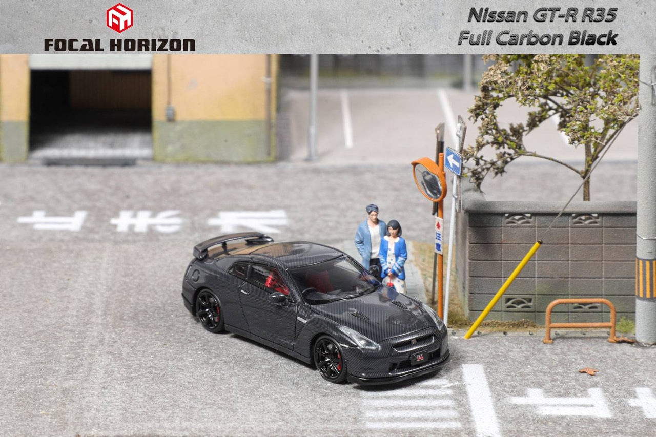 PRE-ORDER Focal Horizon 1:64 Nissan GT-R R35 Full Carbon Black