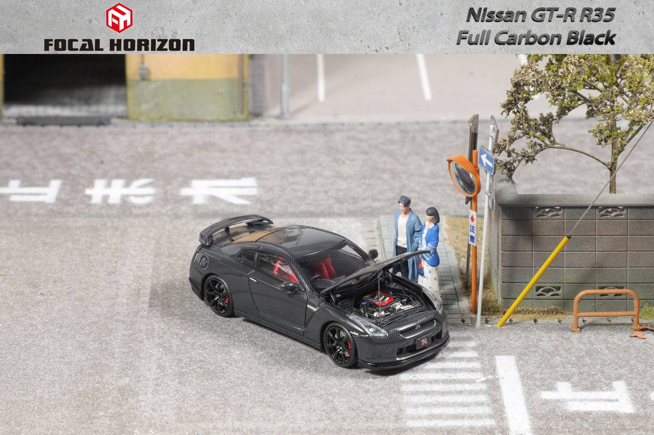 PRE-ORDER Focal Horizon 1:64 Nissan GT-R R35 Full Carbon Black