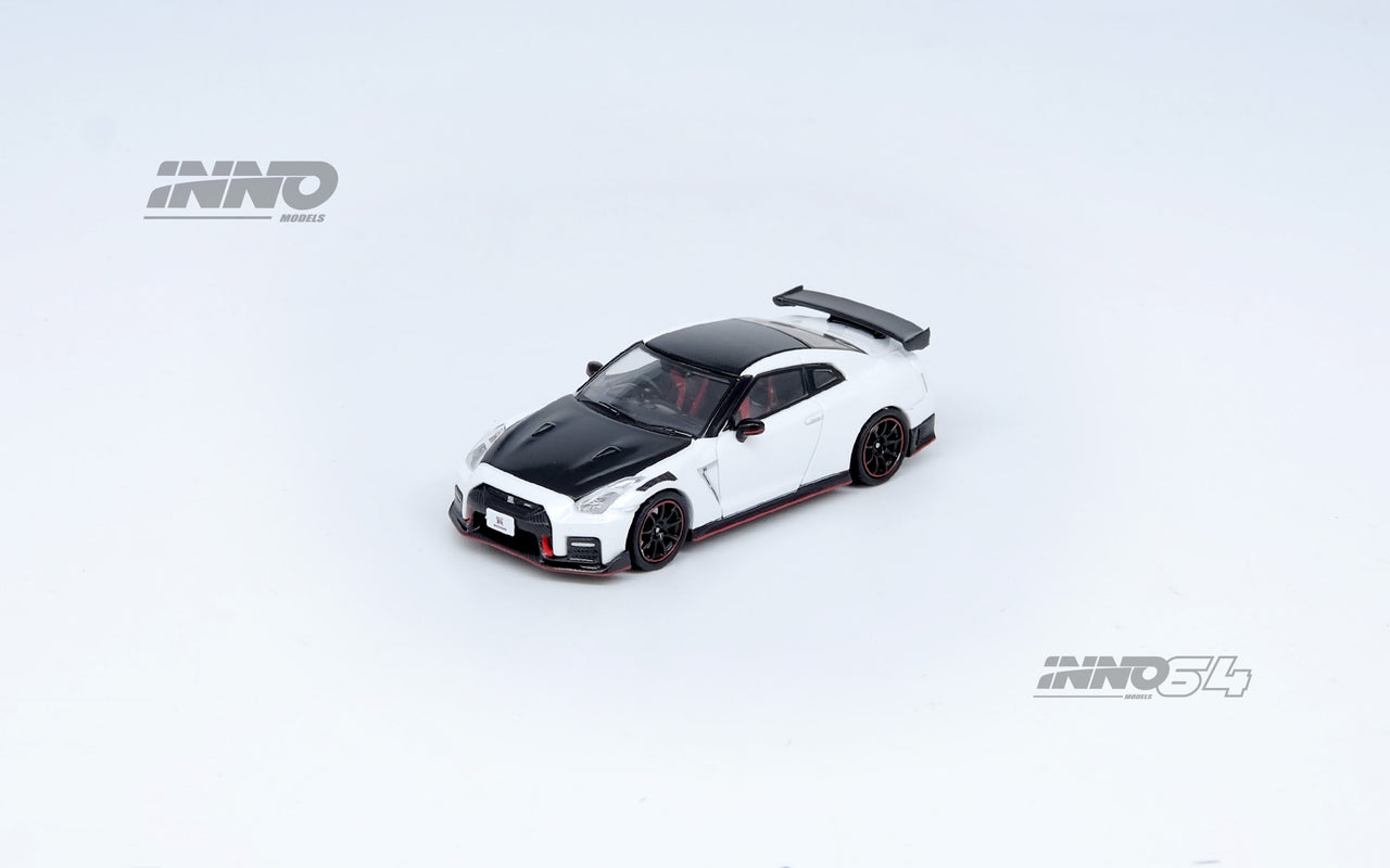 PRE-ORDER INNO64 1:64 Nissan GT-R R35 NISMO White