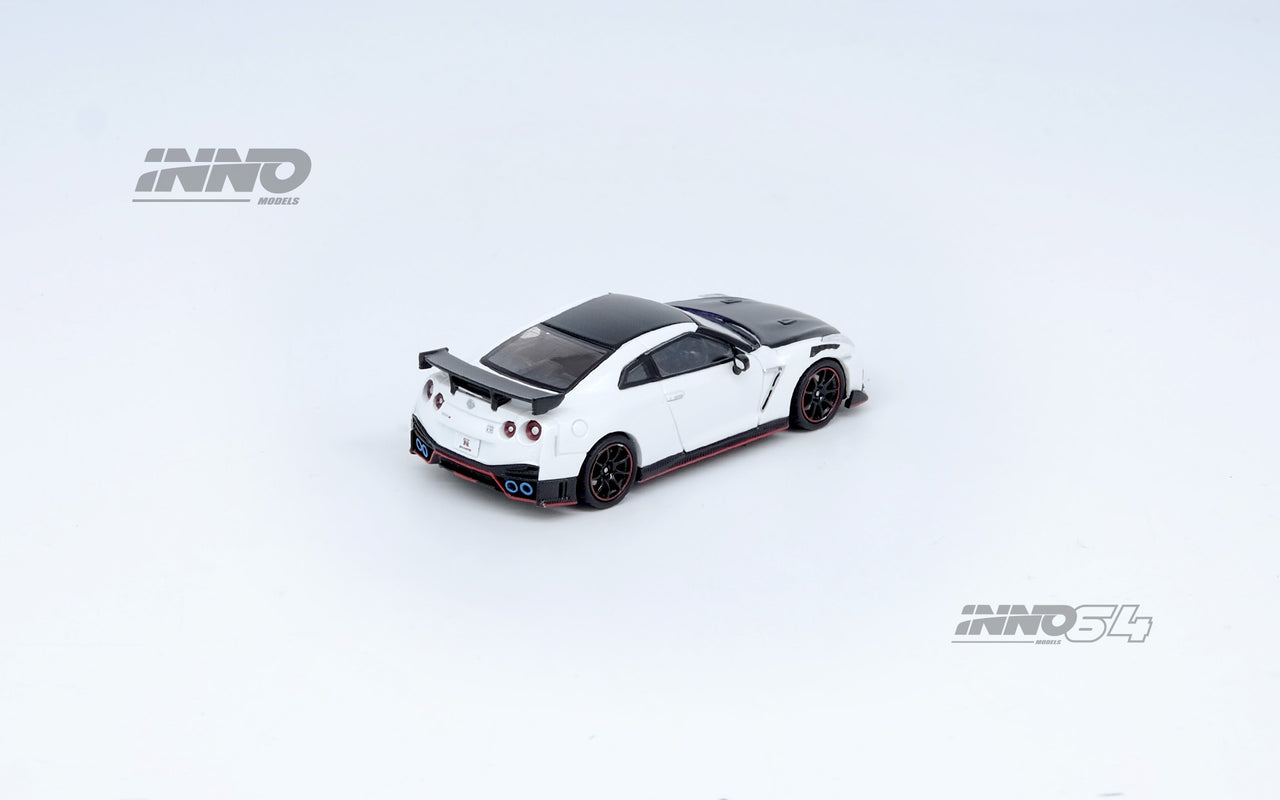 PRE-ORDER INNO64 1:64 Nissan GT-R R35 NISMO White