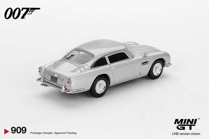 PRE-ORDER MINI GT 1:64 Aston Martin DB5 “Casino Royale” MGT00909-007E