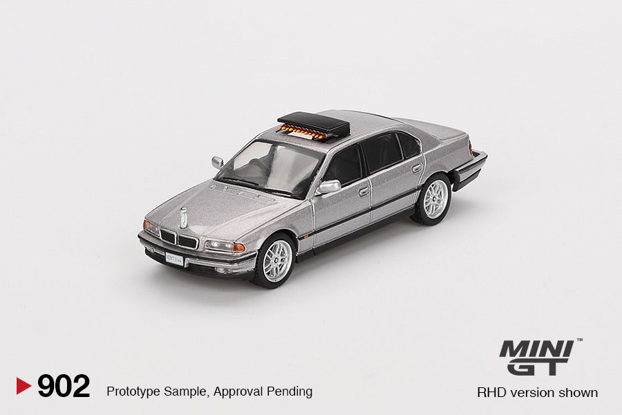 PRE-ORDER MINI GT 1:64 BMW 750IL "Tomorrow Never Dies MGT00902-007E