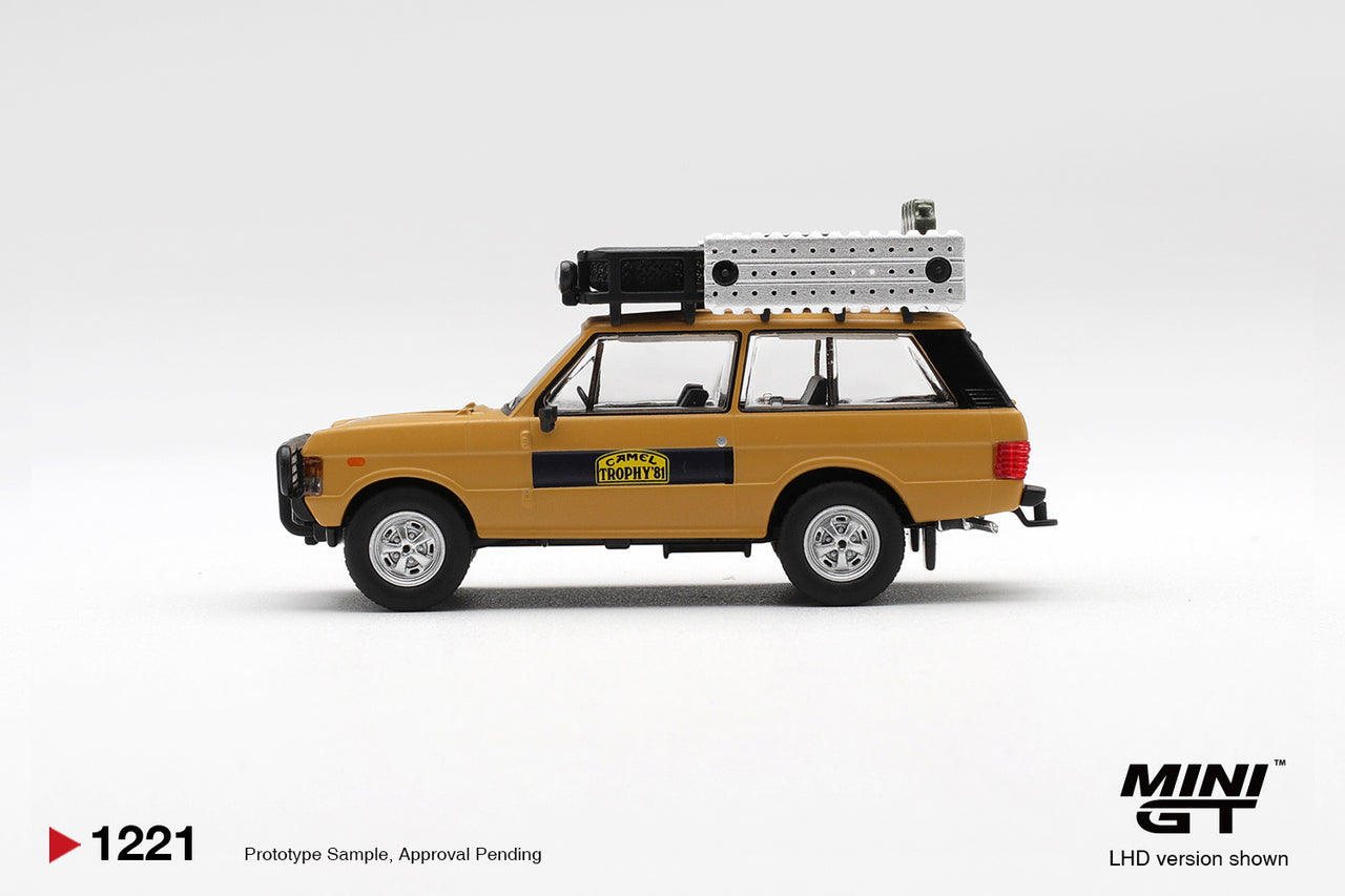 PRE-ORDER MINI GT 1:64Range Rover 1981 Camel Trophy Sumatra K.Stoppa & A.Valldorf MGT01221