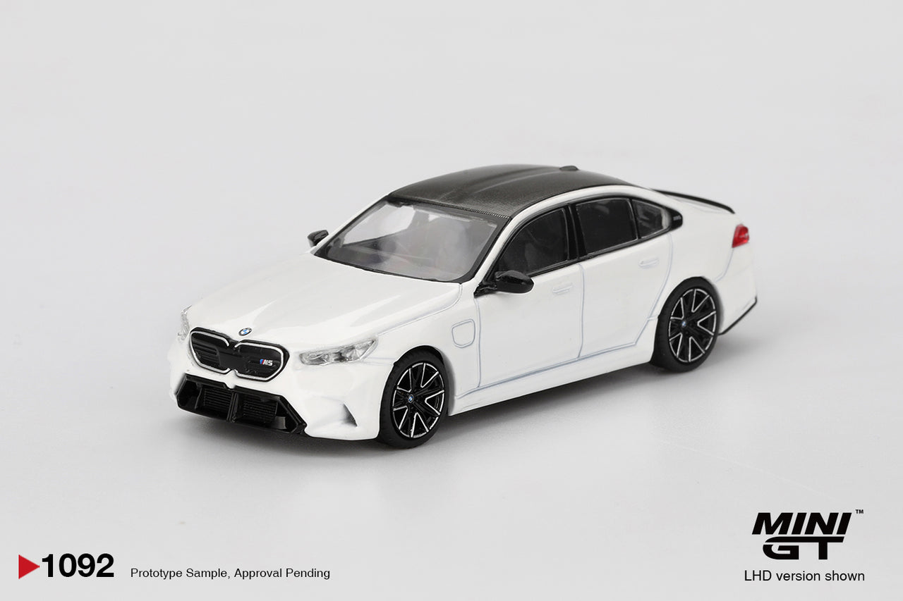 PRE-ORDER Mini GT 1:64 BMW M5 Alpine White MGT01092-R
