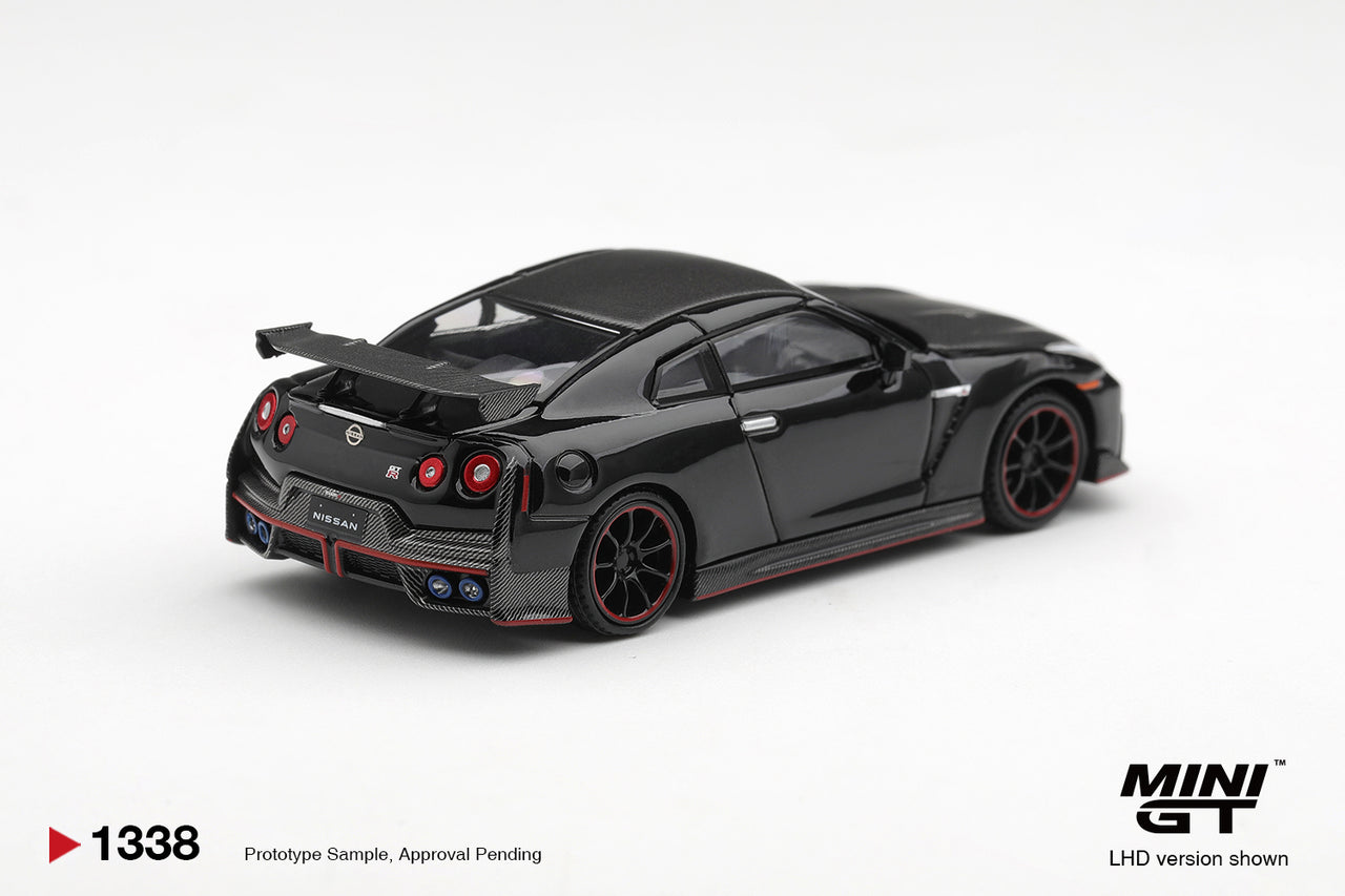 PRE-ORDER Mini GT 1:64 Nissan GT-R Nismo 2024 Black MGT01338-R
