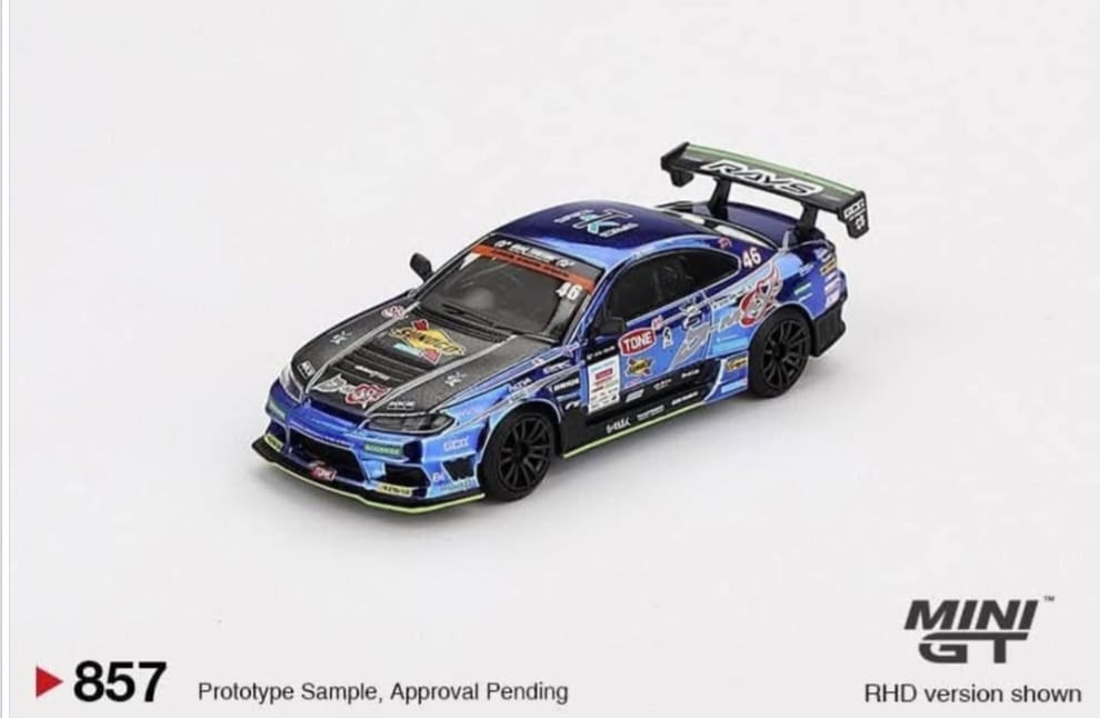 PRE-ORDER Mini GT 1:64 Nissan Silvia S15 D-MAX #70 D-MAX Racing 2023 D1 Grand Prix MGT00857-R