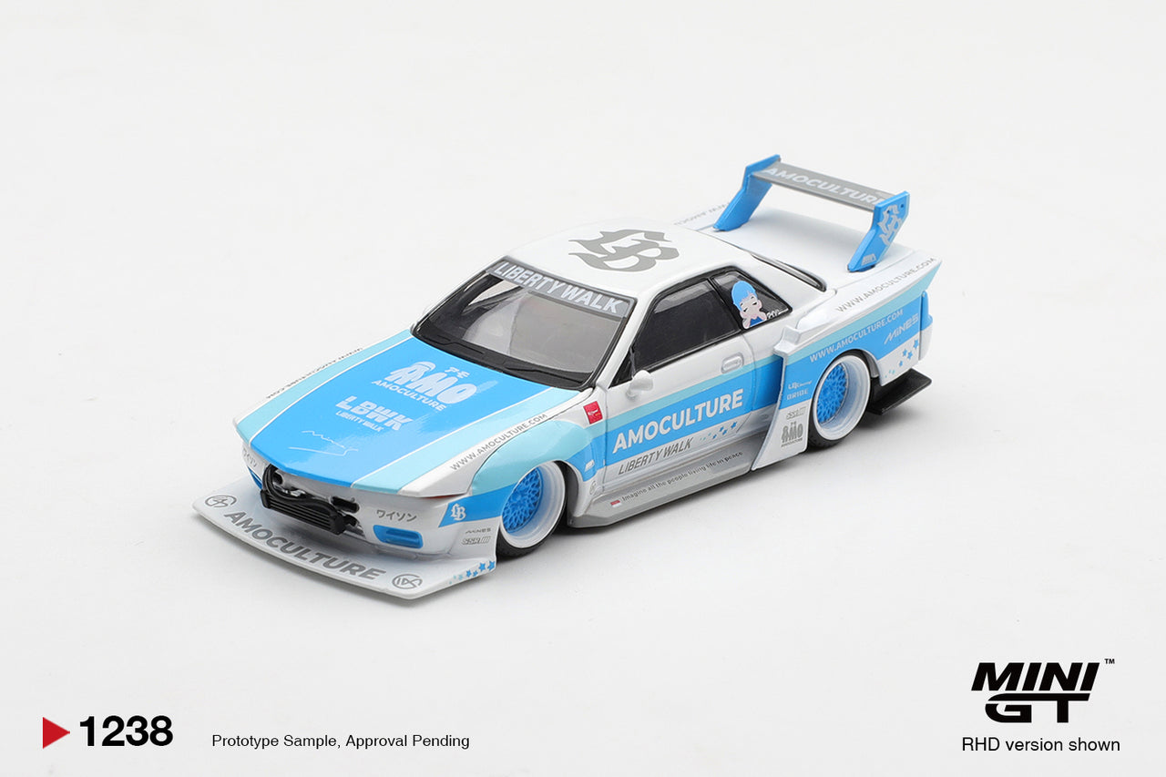MINI GT LB★WORKS Nissan GT-R #132 MINI GT 1/64 Infinite Motorsport 132 blue Nissan GT-R R35 BRE LBWK